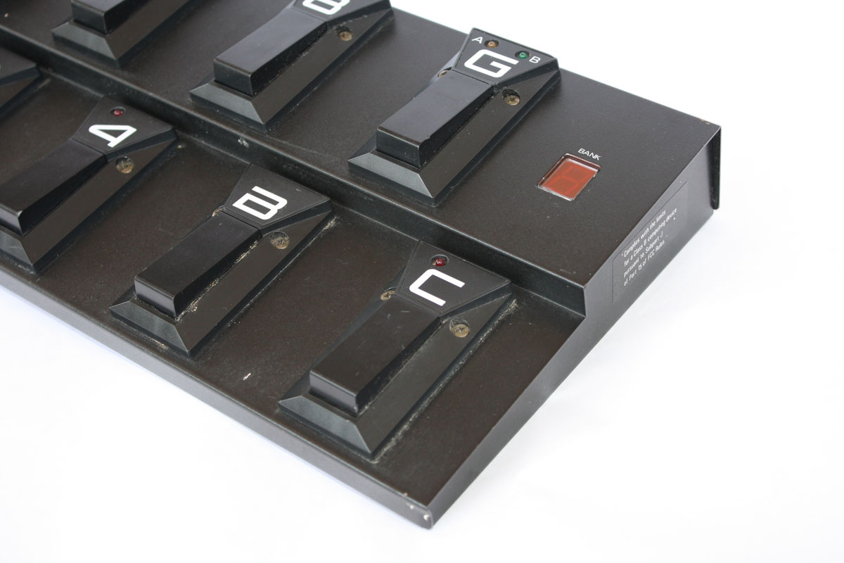 Roland FC-100 MKII Features and Specifications - Vintage Foot